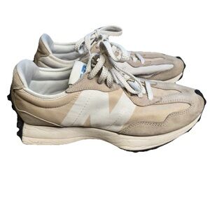 New Balance 327 Beige Tan Shoes Sneakers Women's Size 8 S3